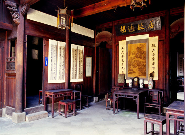 胡适故居建于清光绪二十三年(1897,前后堂两进,两楼通转格局,是胡适